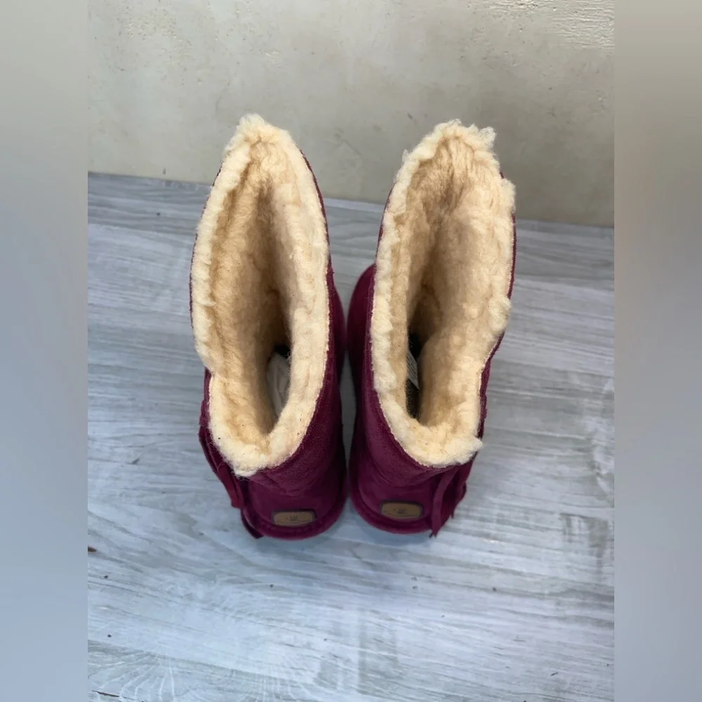 Bearpaw Arya Burgundy Maroon Suede Wool Blend Lining Fringe Winter Boots Size 7